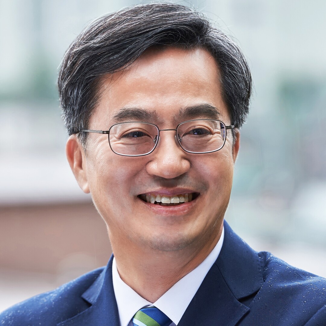 [경제 분석] 34년 기재부 출신 김동연 지사, '개혁 깃발 들다'