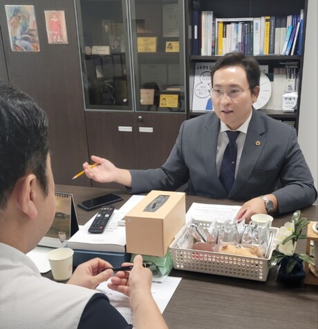 경기도의회 변재석 의원, '철도 오지' 오명 벗나... 통일로선. 경기 서북부 새 동맥으로
