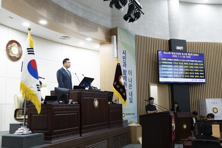 새 진용 갖춘 화성특례시의회..."신뢰받는 의회 만들겠다"
